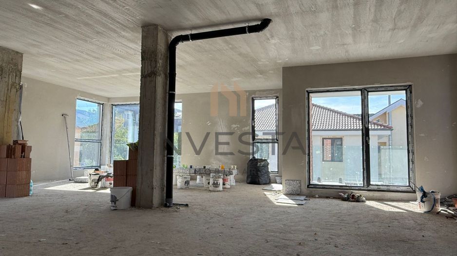 Oportunitate de investite! Pret 2066 euro/mp! 6 parcari incluse ! - Poză 7