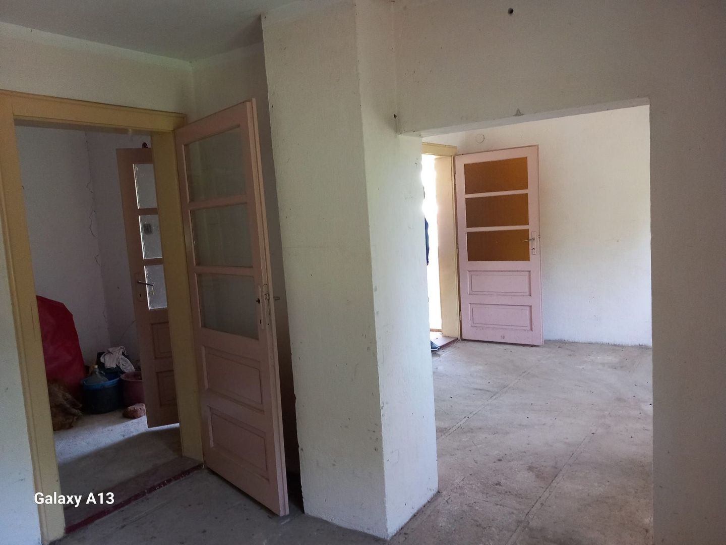 brasadas.com vinde casa 3 cam teren 2200mp zona TITULESCU. - Poză 4