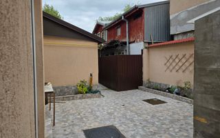 Casa renovata 105mp utili si curte libera 45mp -Eroii Revolutiei - Poză 20