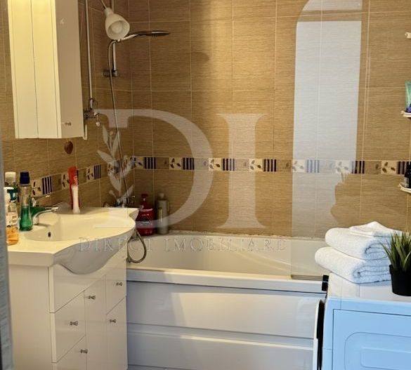 Apartament de Vanzare /  Zona Vivo / Floresti - Poză 4