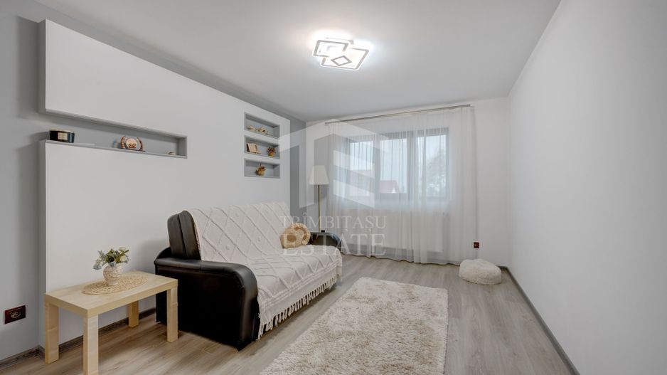 Vilă 342 mp cu piscină și 800 mp teren / 4 dormitoare / Pleașa - Poză 9
