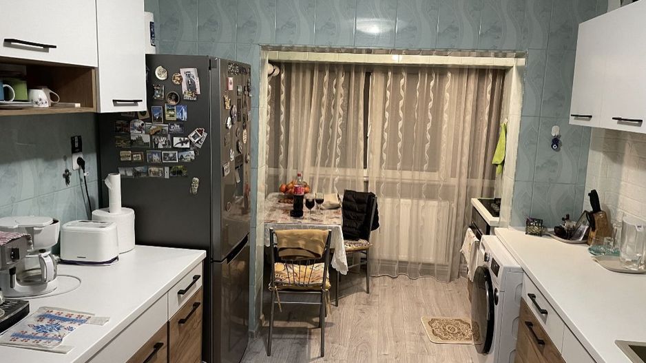 Vand/schimb apartament 3 camere, Baba Novac cu loc de parcare - Poză 4