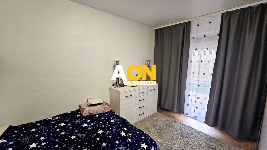 Apartament 3 camere, cu terasa 77 mp si parcare proprie, Cetate - Poză 3