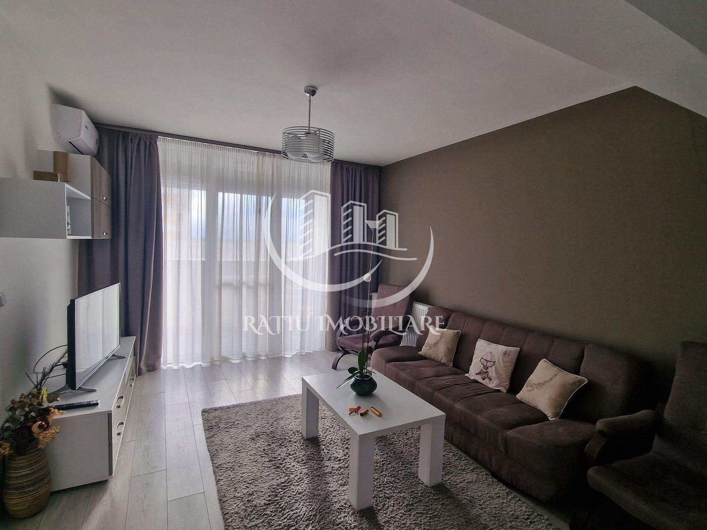Apartament cu 2 camere | Parcare Subterana | Iosia | Oradea - Poză 1
