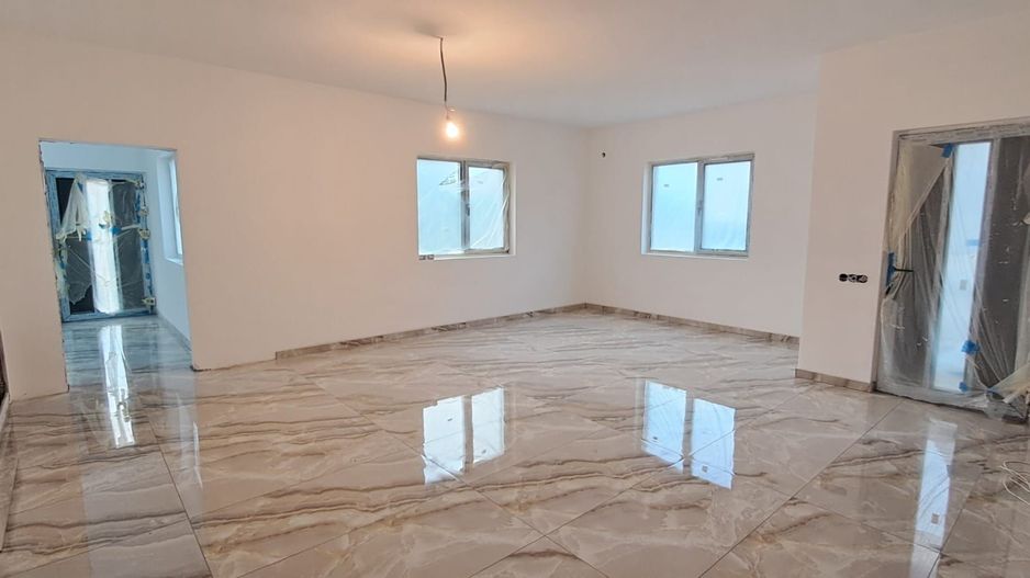 Dragomiresti Deal, casa 4 camere, teren 500 mp, utilitati, COMISION 0% - Poză 3