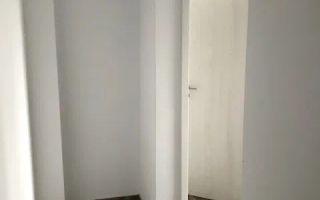 Garsoniera la vanzare - Poză 6