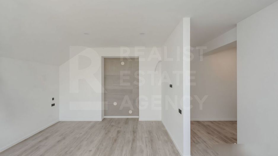 Vânzare, casă,  in 2 nivele, Poiana Domneasca. - Poză 14