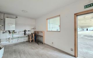 Hala de inchiriat Brașov - 700 mp #plus-imo.ro - Poză 9