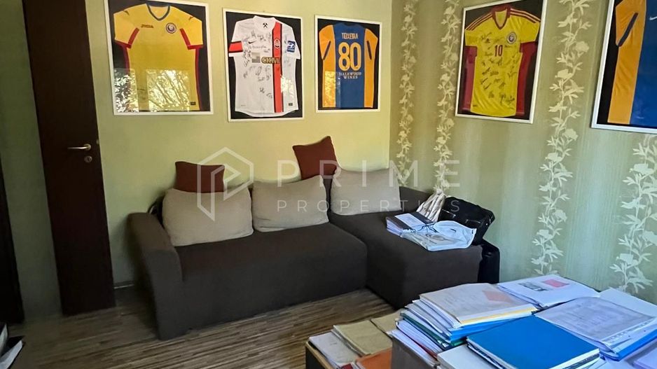 De vânzare apartament 3 camere, Bd. 1 Decembrie 1918, Cartier Tudor - Poză 2