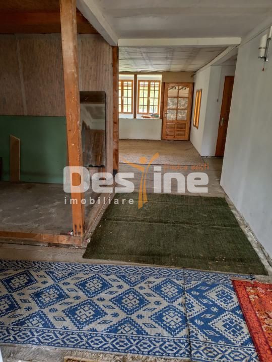 VIla Teisani si 11250 mp teren - Poză 17