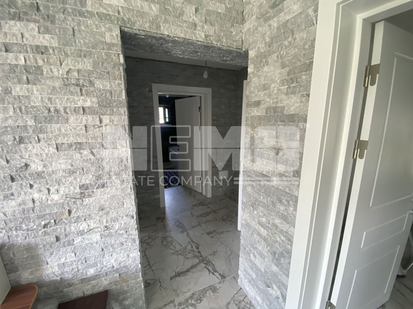 Casa cu 45 de Ari | Salageni | 129.000 Euro - Poză 13