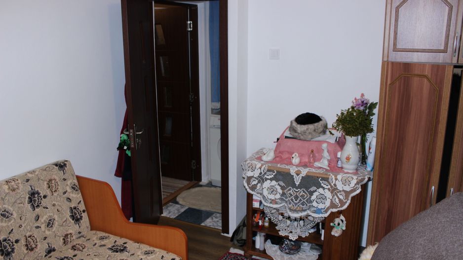 Apartament 2 camere etaj 2 Aleea Crinului - Poză 6