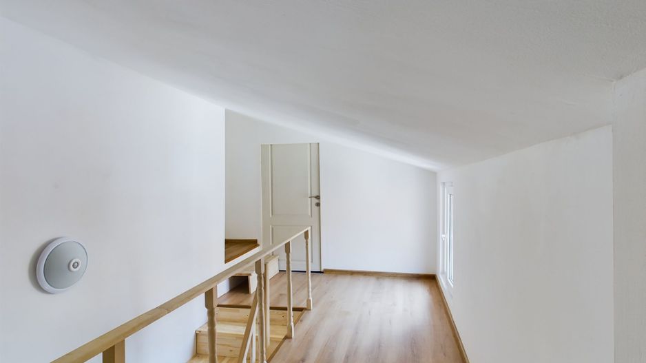 Casă cu 4 camere, renovată, în zona Gării de Nord - Poză 18