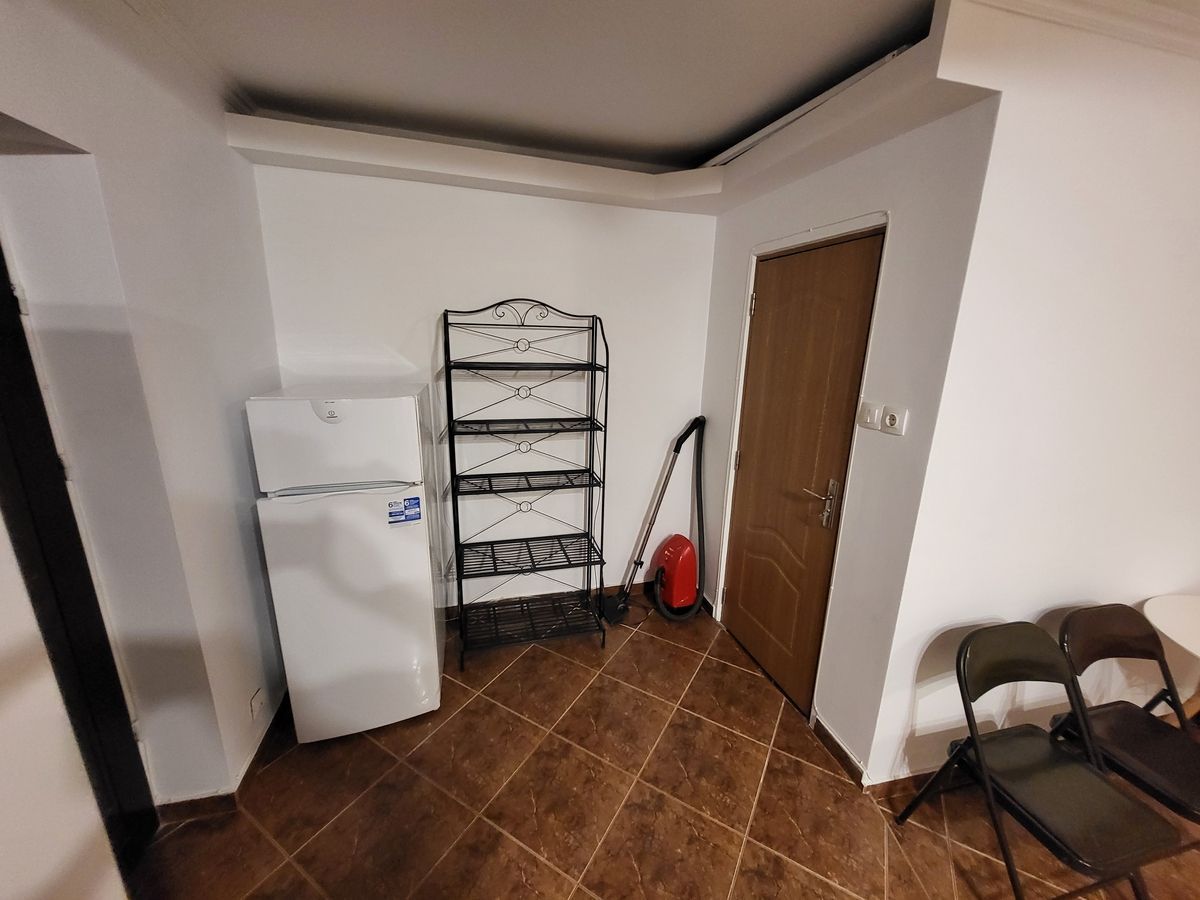 Închiriez garsonieră spațioasă, Mall Vitan - casa de pensii, openspace - Poză 8