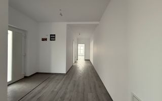 Duplex cu 4 camere in Mosnita Noua - Poză 4