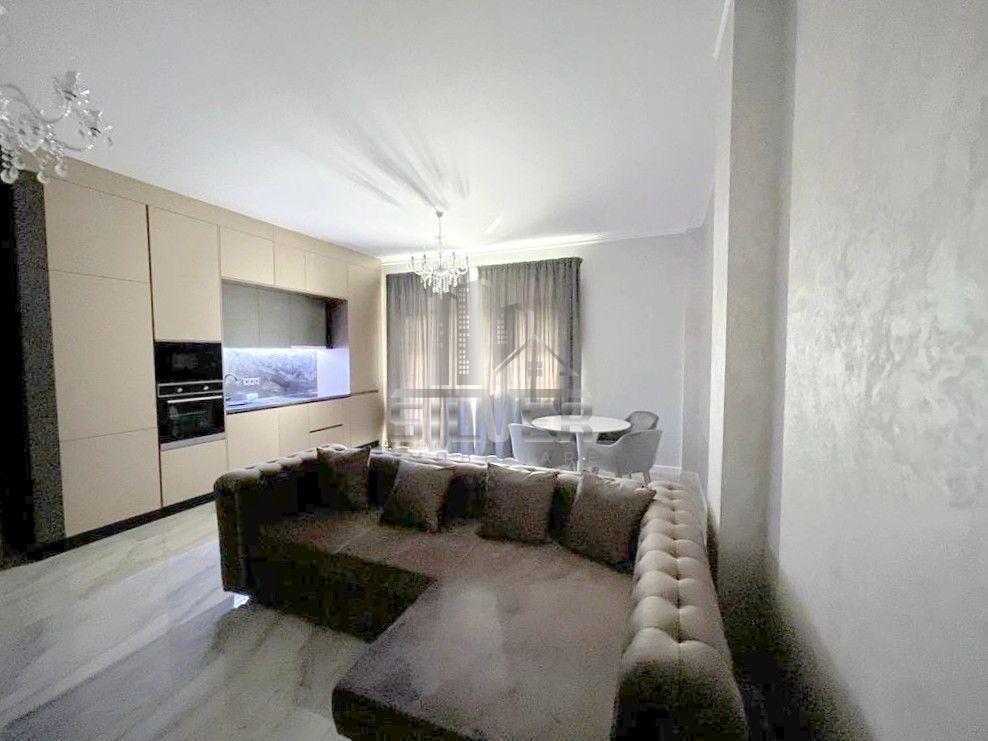 Apartament ultrafinisat la 3 minute de Baza Sportiva. - Poză 1