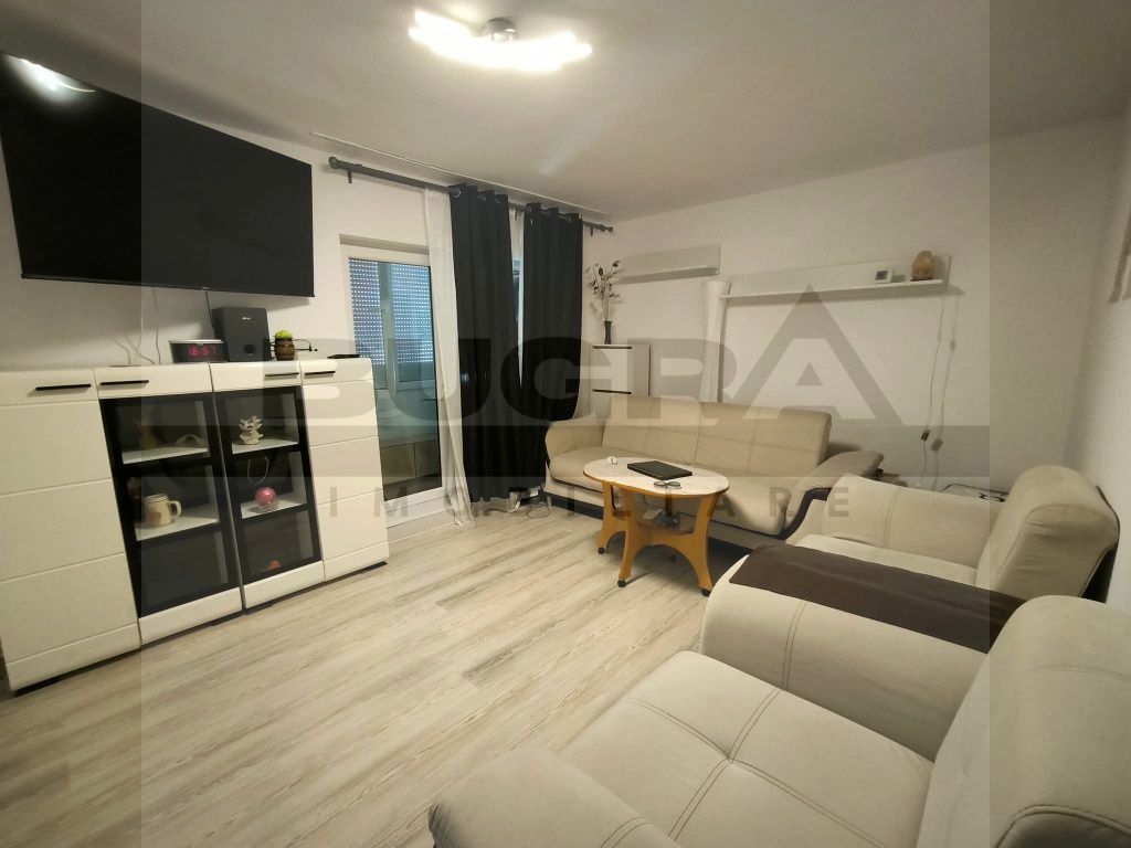 Apartament 3 camere, 65 mp, decomandat, etaj intermediar,zona Kaufland - Poză 2