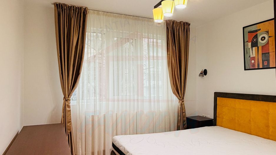 De vânzare apartament cu 3 camere semi. in Galati, Mazepa 1, etaj 1, - Poză 4