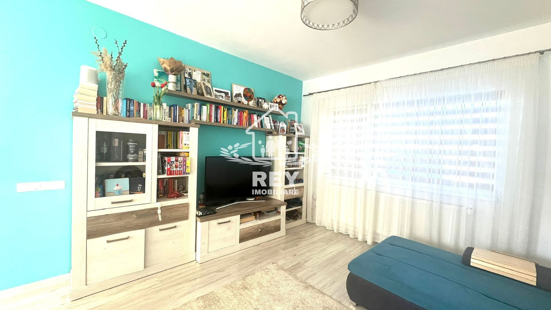 Triplex de vânzare în Șelimbăr 5 camere zona Triajului 3dorm-3băi-3P - Poză 15