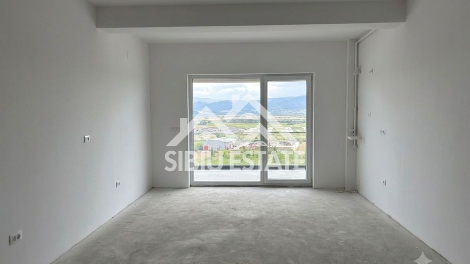 Apartament 2 camere, 54 mp + balcon 6 mp,la 10 min de centrul Sibiului - Poză 2