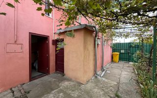 De vanzare apartament de 94MP cu curte de 90 MP - Poză 15