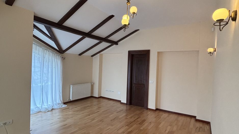 Vilă primitoare zona Modern - Poză 3