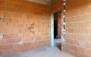 Casa cu 4 camere de vanzare in Santandrei - Poză 5