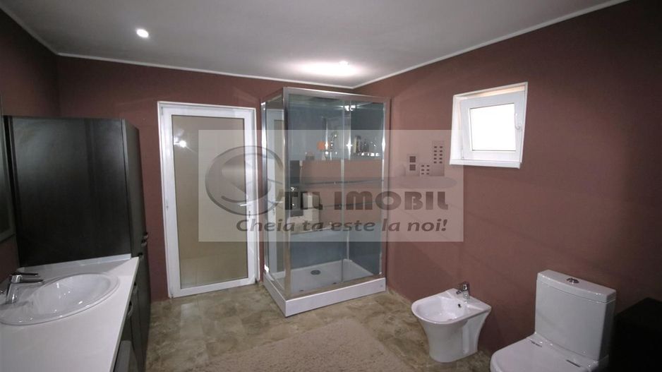 MIROSLAVA CASA EXCLUSIVISTA LA CHEIE LUX STIL MEDITERANEAN MOBILATA - Poză 36