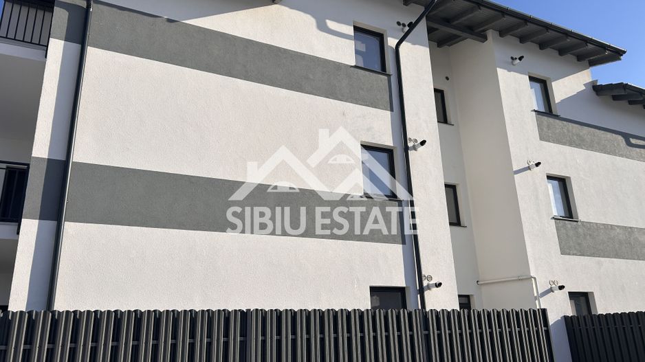 Investiția perfectă: apartament modern cu 2 camere si balcon în Șelimbăr - Poză 2