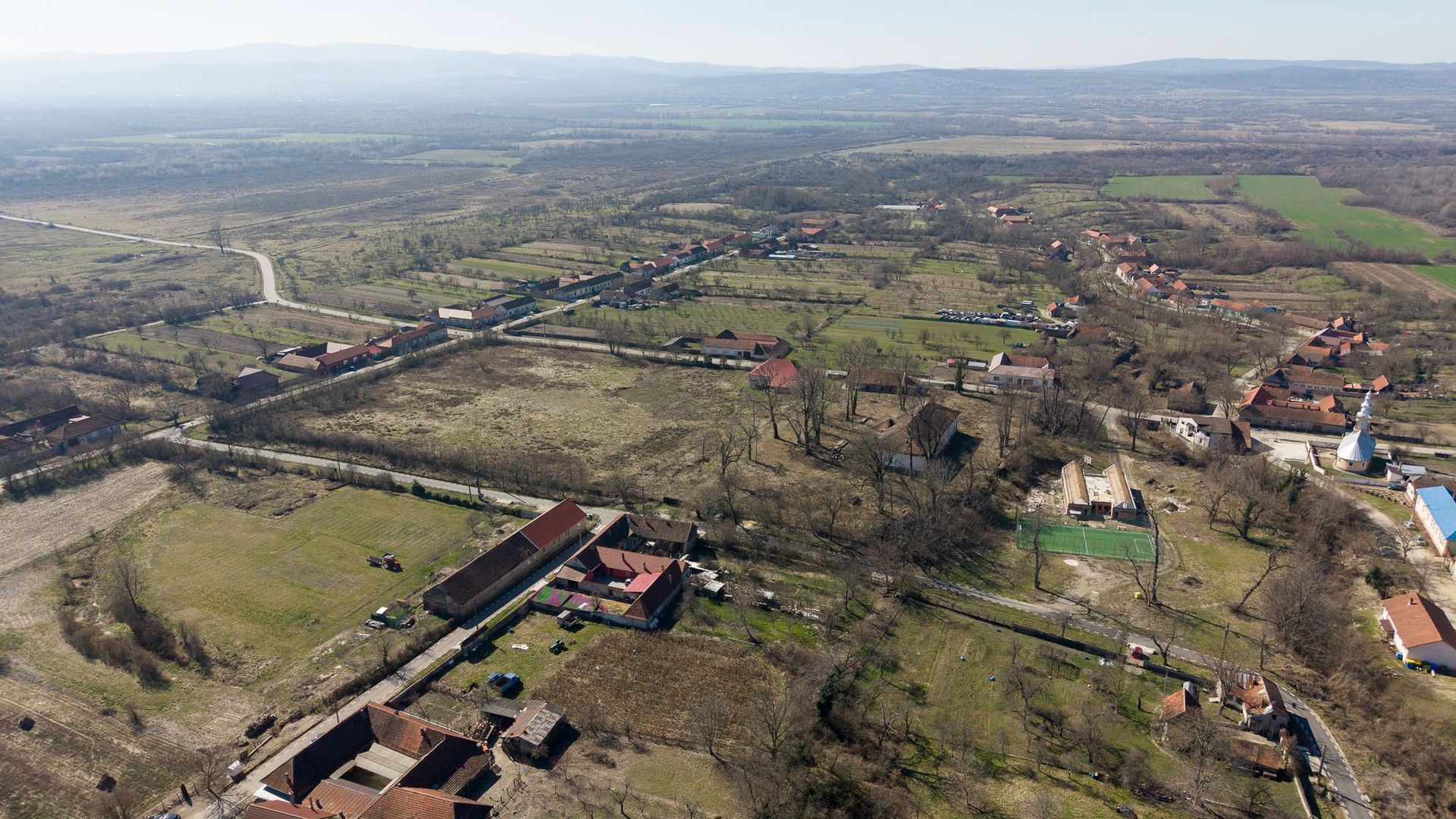 Conac nobiliar de secol XIX cu 8 camere în Maciova - Poză 12