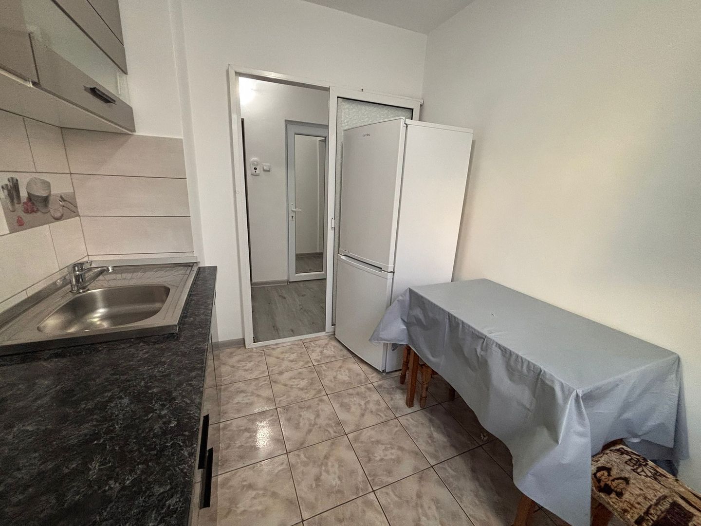 Apartament 2 camere semidecomandat – Tiglina 1, etaj 1 - Poză 10