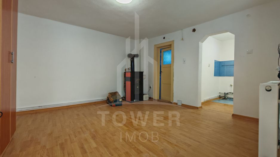 Casă de vânzare – Comuna Rășinari, str. Andrei Șaguna – aproape de centru - Poză 5