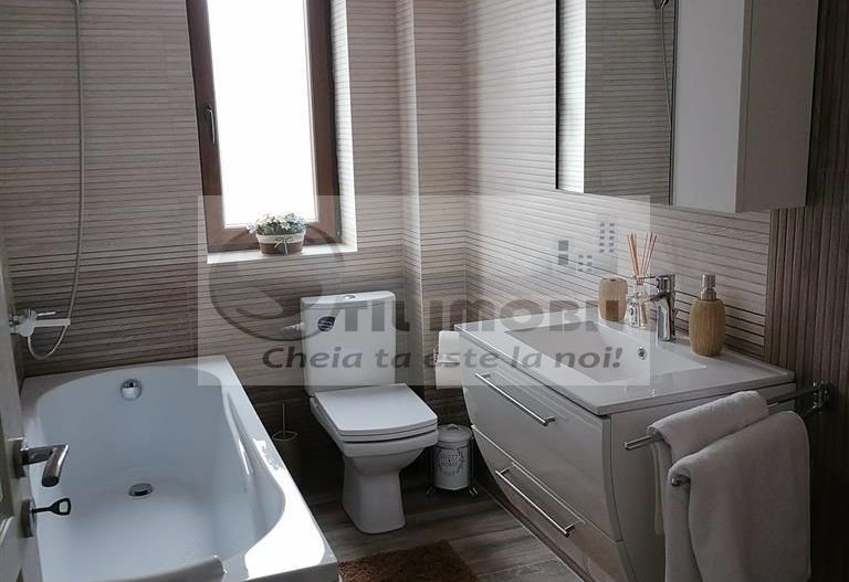 Apartament 3 camere Bucium- 550 EURO - Poză 12