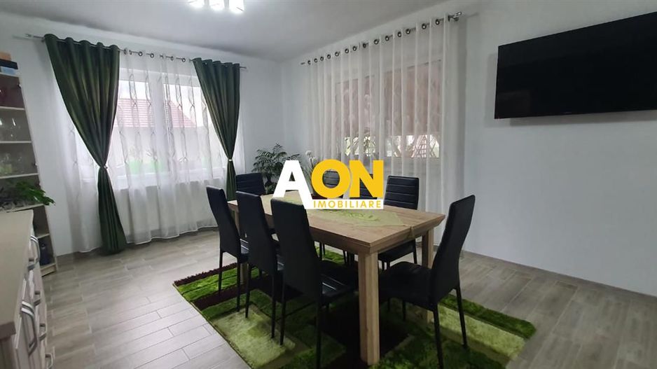 Casa 10 camere, 1000 mp teren, la asfalt, Barabant - Poză 12