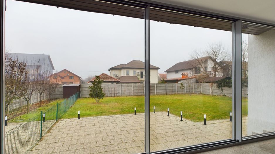 Vilă de lux cu două locuințe, în Dumbrăvița – Locație Excelentă! - Poză 28