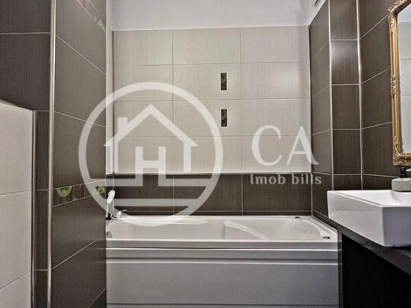 Apartament de inchiriat cu 3 camere in zona Dacia, Oradea - Poză 6