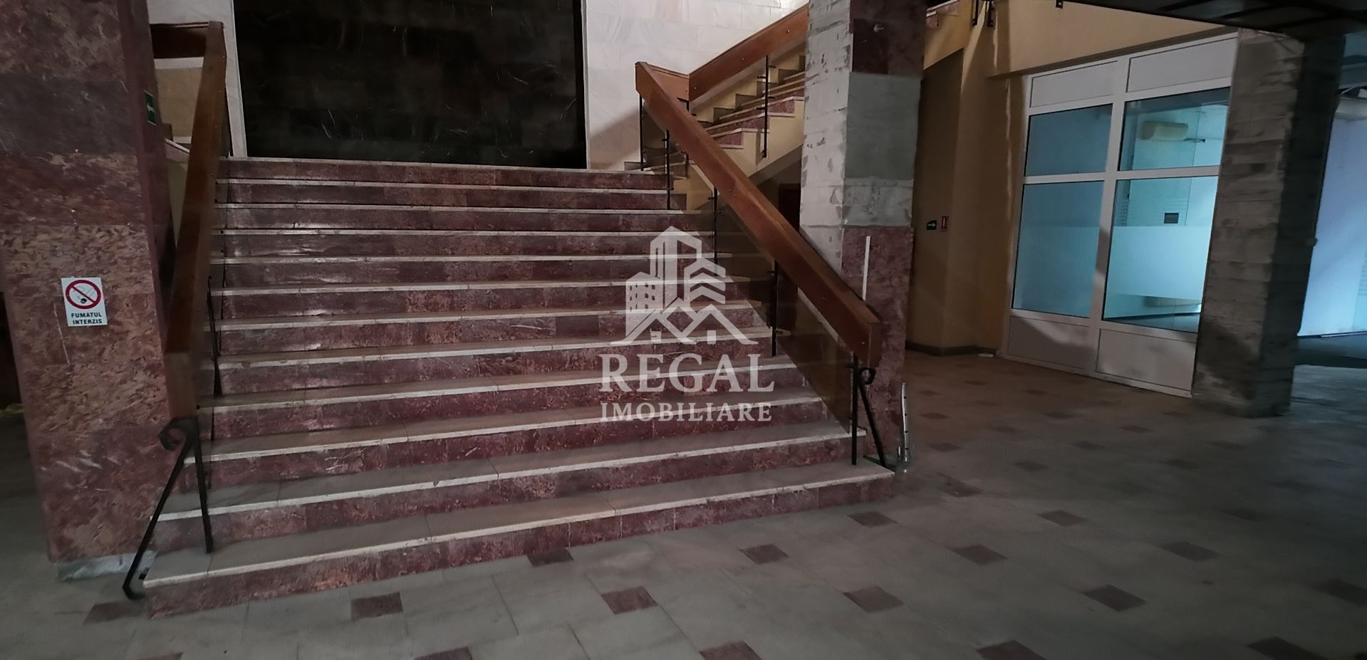 Clădire fost sediu BCR, 2.335 mp, P+2E | 0% comision - Poză 7