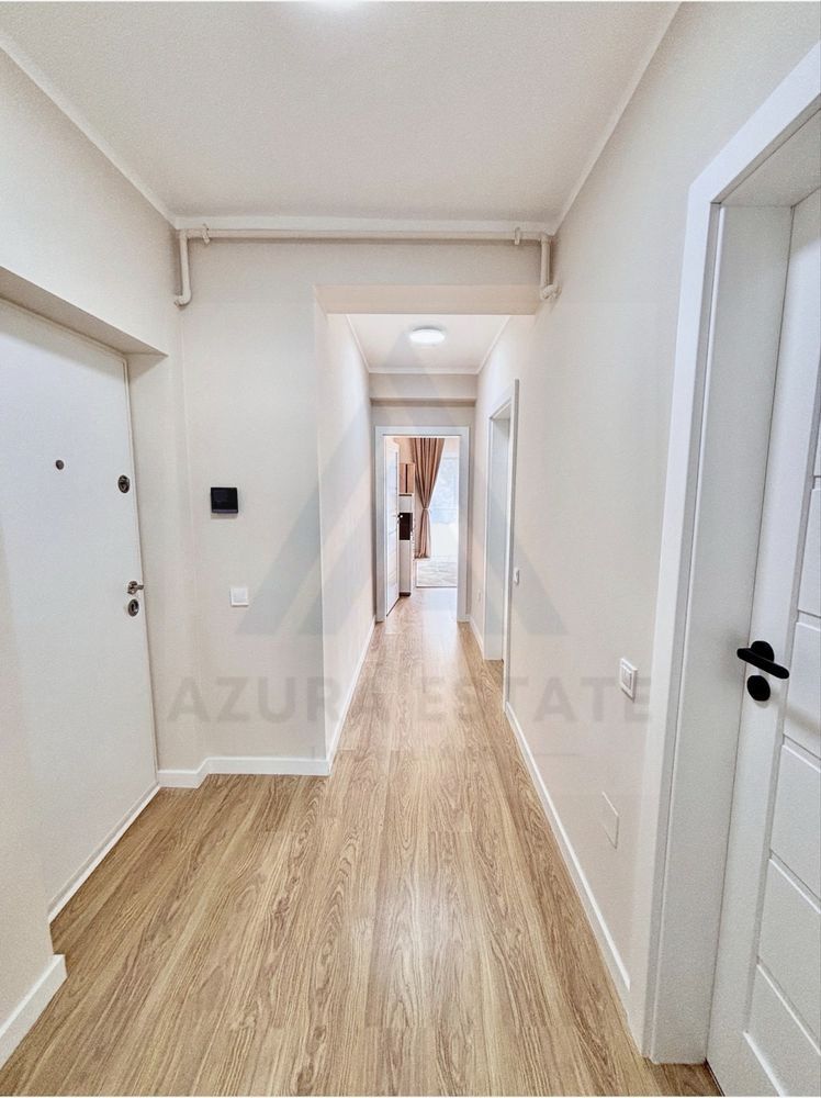 Apartament ultrafinisat 2 camere balcon 7.37 mp utili in Cristian - Poză 5