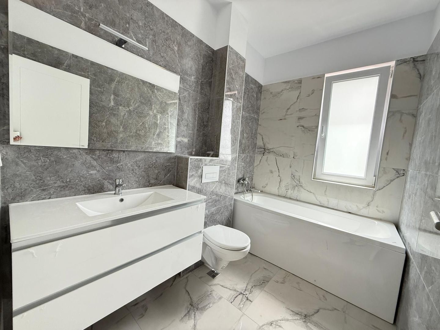 Bloc nou ESO. 1,2,3 Camere . Finisaje la alegere. - Poză 3