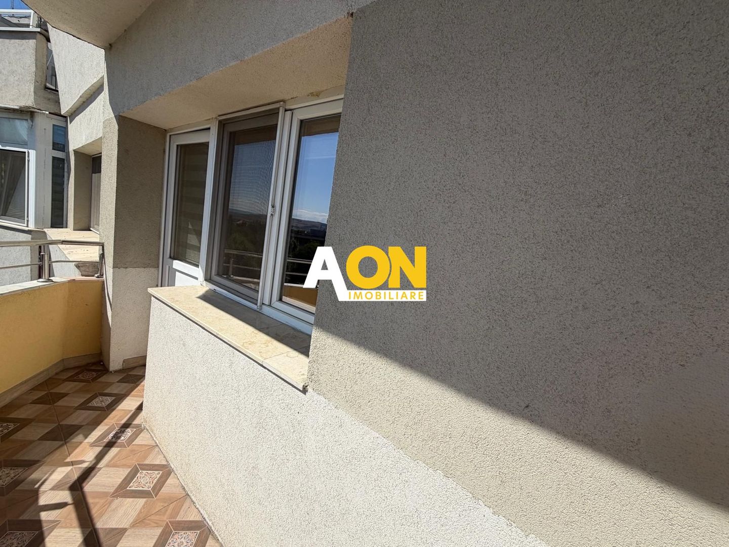 Apartament 4 Camere | Decomandat | Etaj  |  Cetate - Poză 17