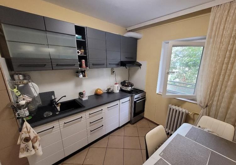 2 camere – metrou Gorjului la 3 minute, bloc P+4, mobilat complet - Poză 9