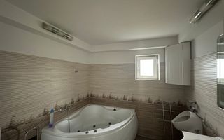 Casă de vânzare în Comuna Băbeni - Poză 8