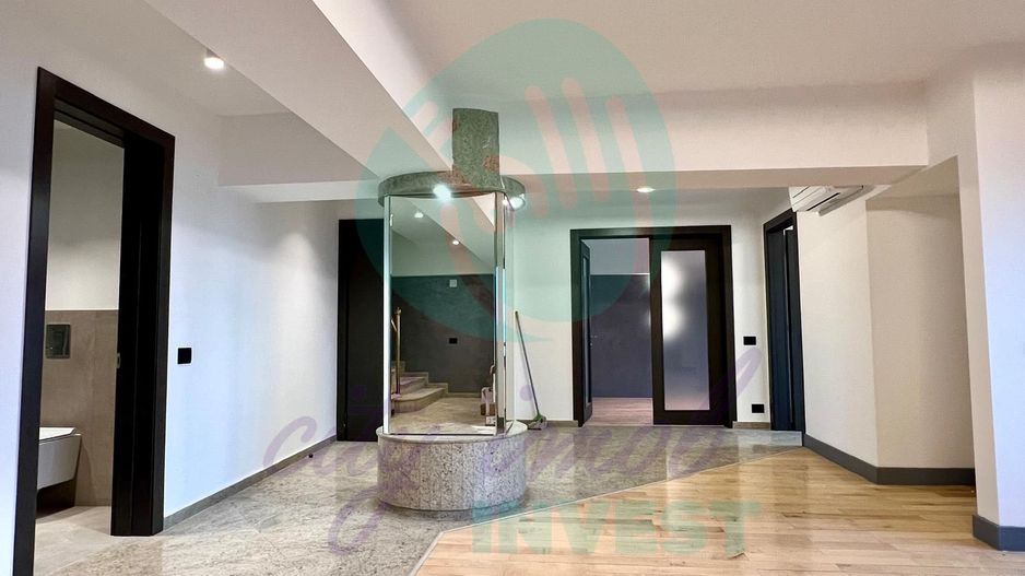 DUPLEX  elegant pe Bulevardul Unirii-view spectaculos - Poză 1