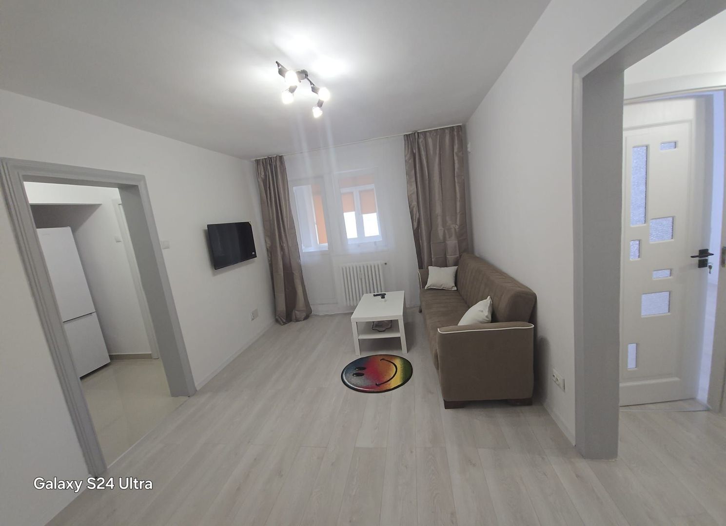 APARTAMENT 2 CAMERE RENOVAT COMPLET - Poză 2