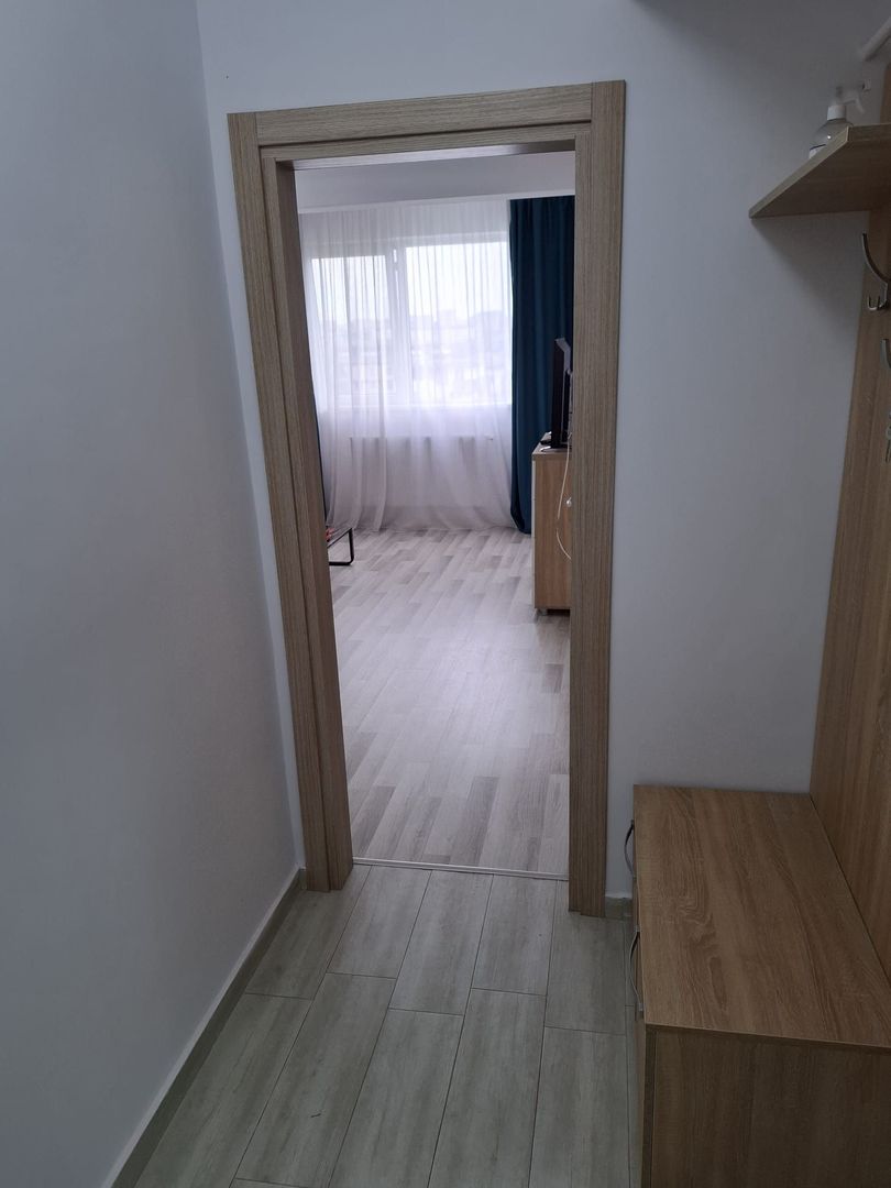 BRASADAS închiriază garsoniera 5/5 LIFT PARCARE pe Binelui. - Poză 3