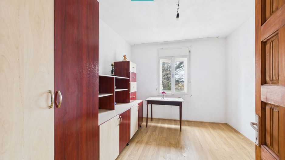 Casă modernă P+1, cu magazin, lângă orașul Sebiș - Poză 21