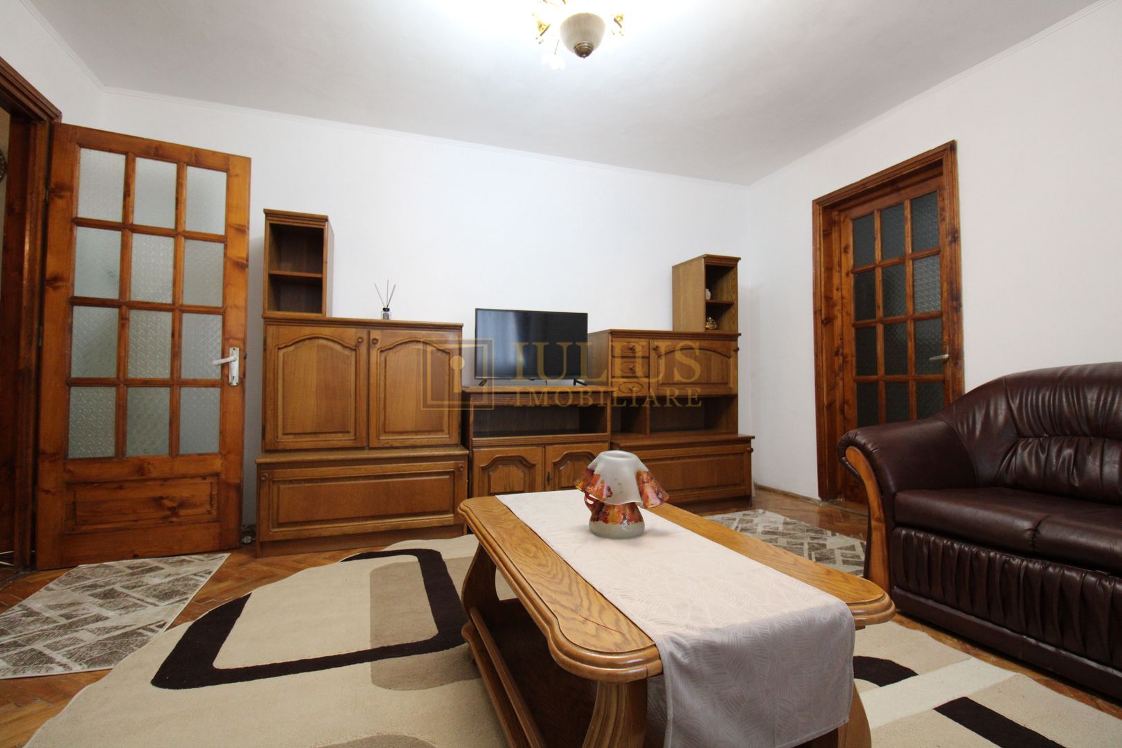 Aradului, 3 camere + 2 bai,  centrala proprie, pet-friendly - Poză 2