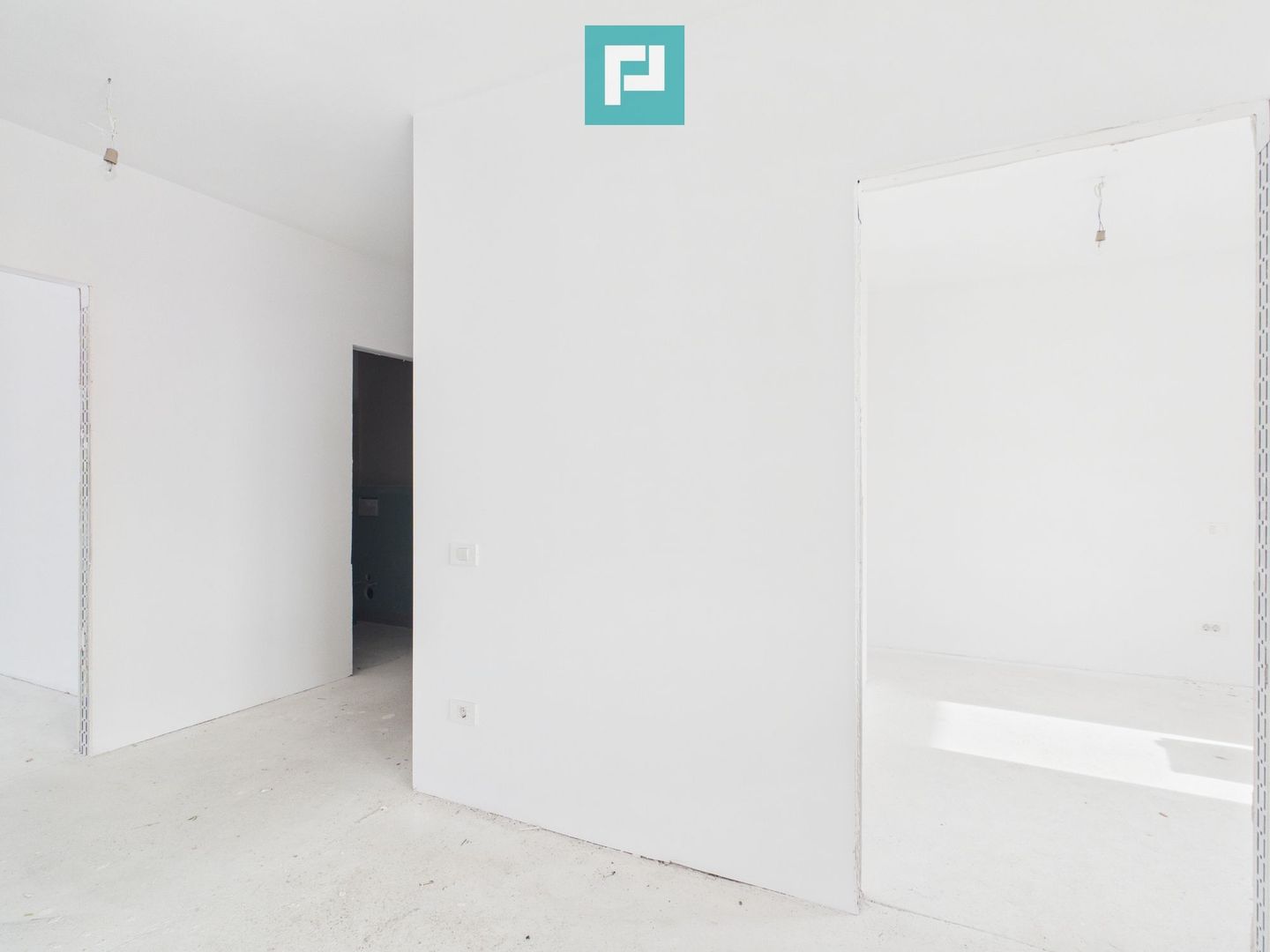 Apartament 2 camere, terasă mare, etaj 6 - Poză 12