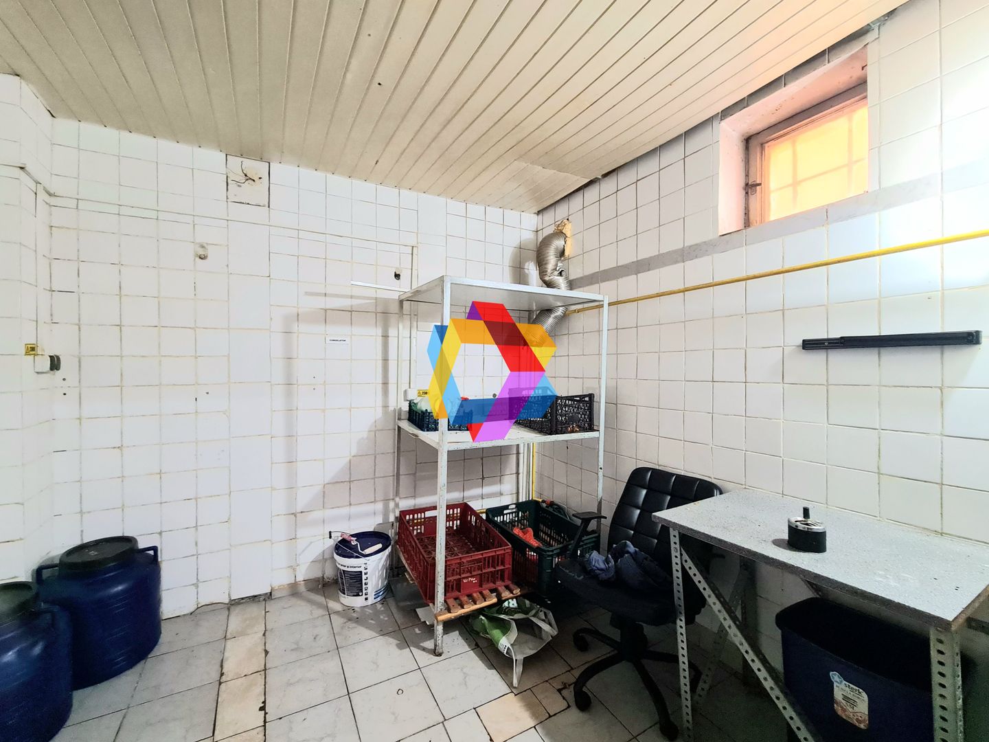 Spatiu comercial de închiriat cu 380 w Brasov - 60 mp # spatii-comerciale-brasov - Poză 6