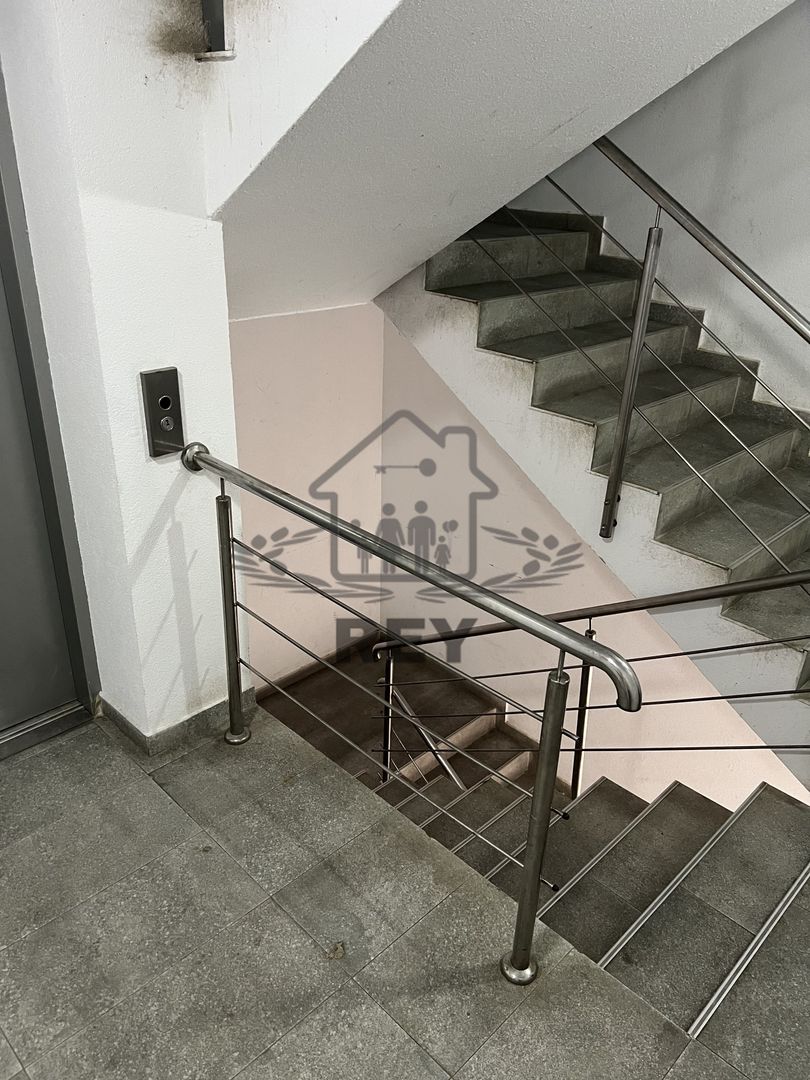 Apartament de vânzare 3 camere zona Balanta/Parcare sub și supra terană - Poză 16